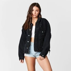 CARMAR / LF Oversized Denim Jacket w Frayed Hem (Small)